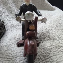Vintage Cast Iron Toy Motorcycle With Rider 