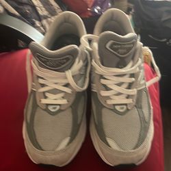 Tenis new balance size 8.5