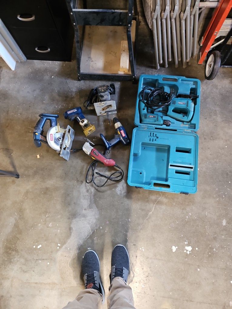 7 Power Tools LOT
