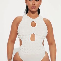 Cut Out Cream  Bodysuit ! Size Small 