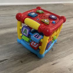 VTECH Busy Learner Toy