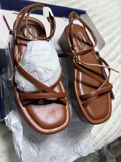 Brown ankle sandals