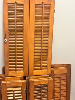 Wood shutters