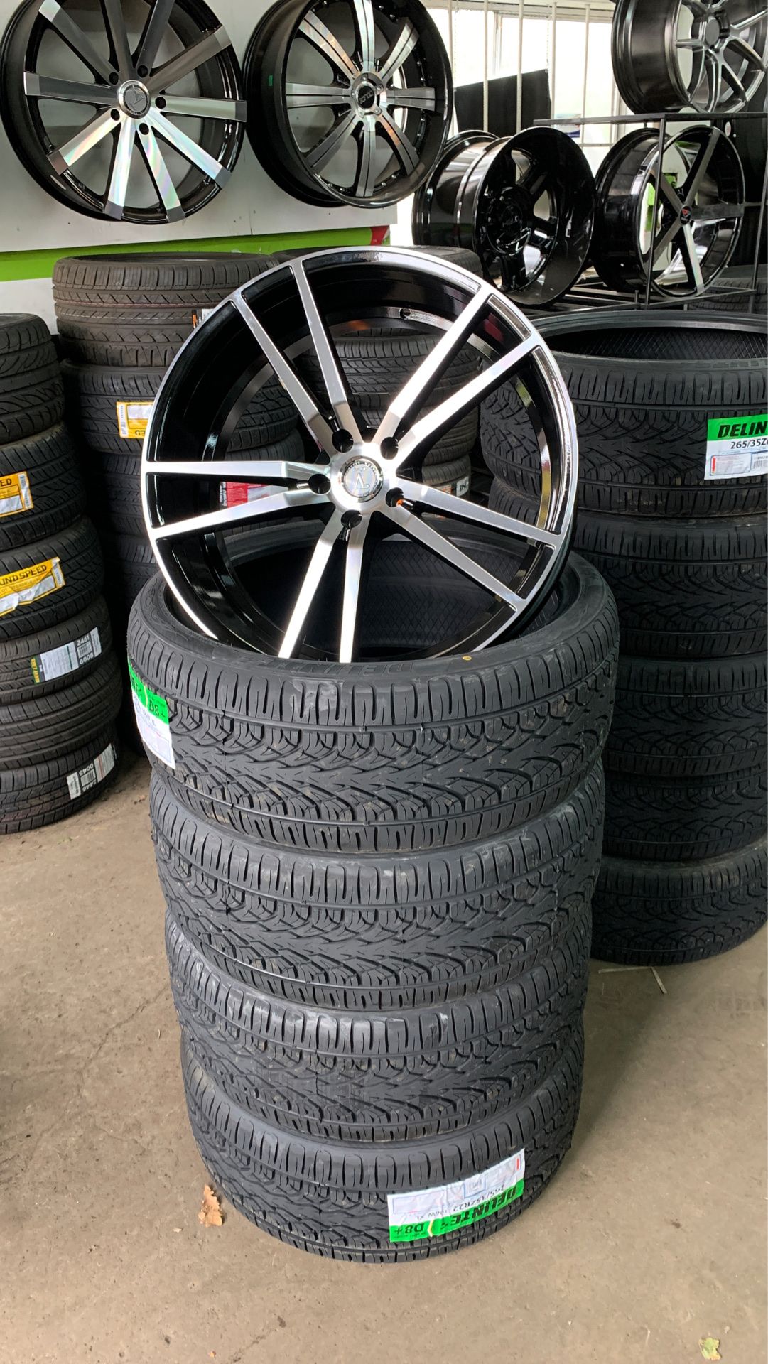 22 INCH WHEELS AND TIRES‼️‼️5X115👌CHARGER AND CHRYSLER💯☎️