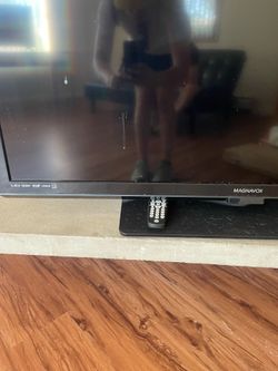 TV Magnavox 45”