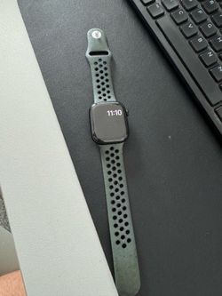 Apple Watch series 11 - 42MM