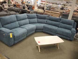 Southern Motion 5 Piece Power Sectional - Blue | L-Shaped Couch | Corner Couch
