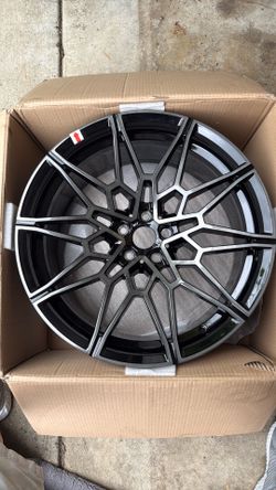 BMW X4M OEM 21” wheel