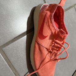 Women’s Shoes 