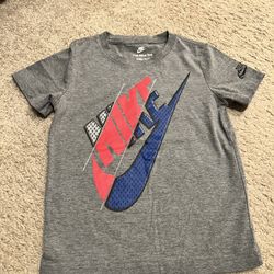  Boys Nike Tshirt