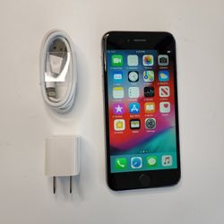 iPhone 6 - UNLOCKED - Like New  