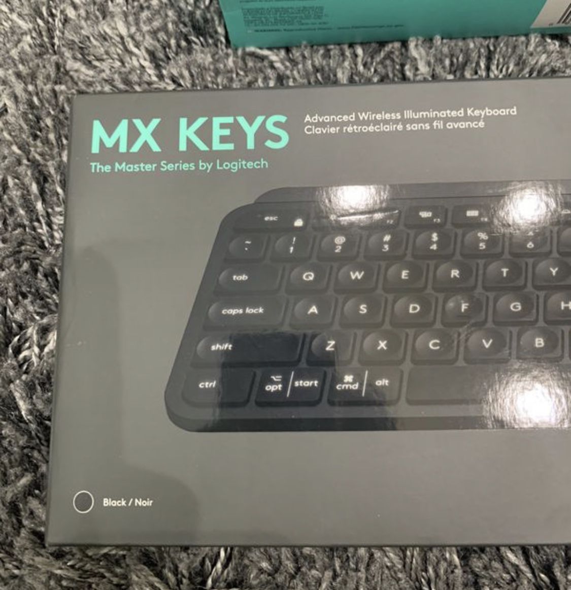 BRAND NEW SEALED! LOGITECH MX KEYS KEYBOARD (this is sold out everywhere!)