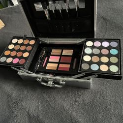 Travel MakeUp Case