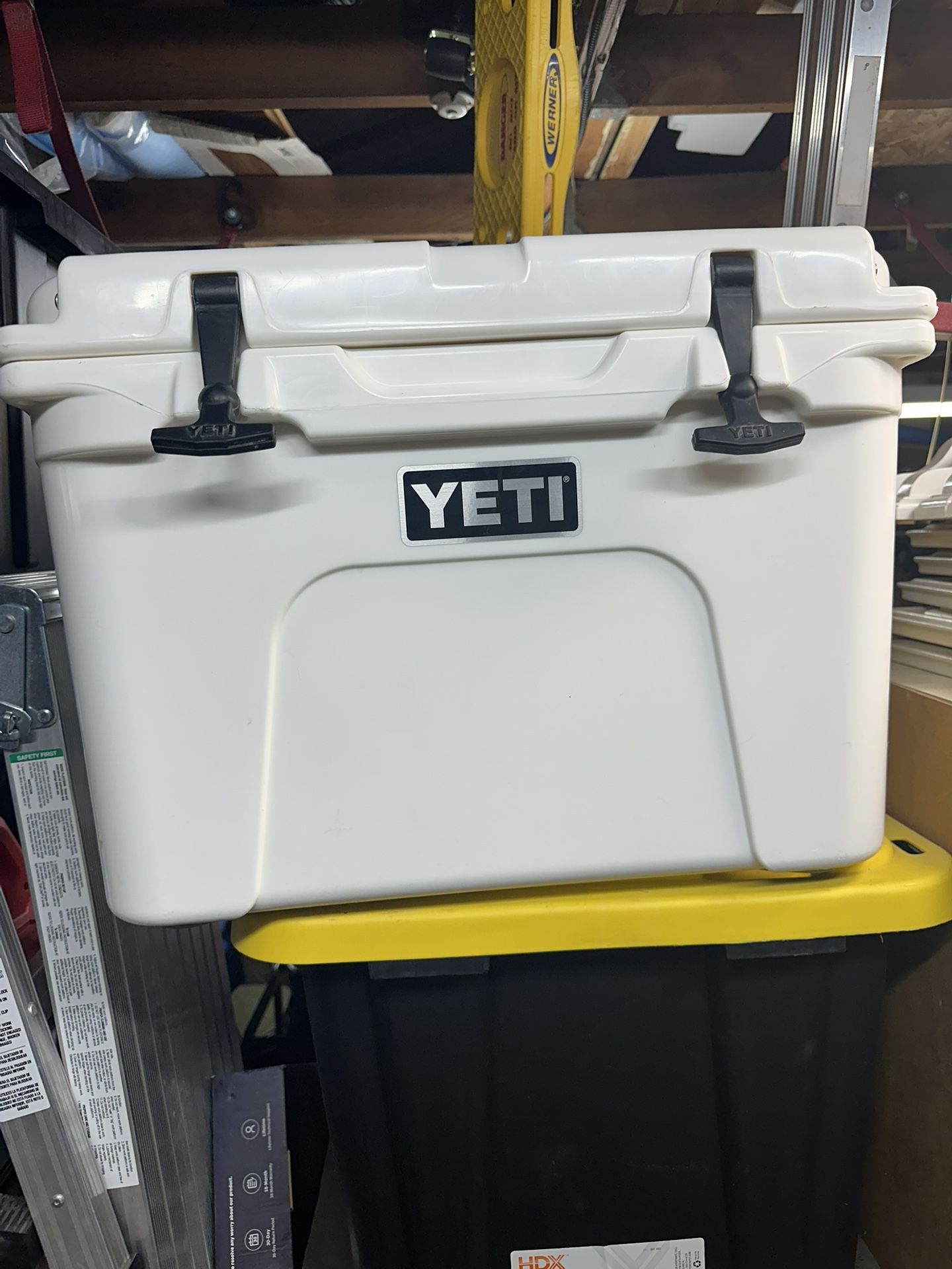 Yeti 35 Cooler