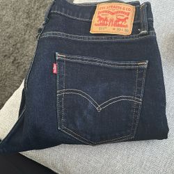 Good Condition Men’s Levi’s 