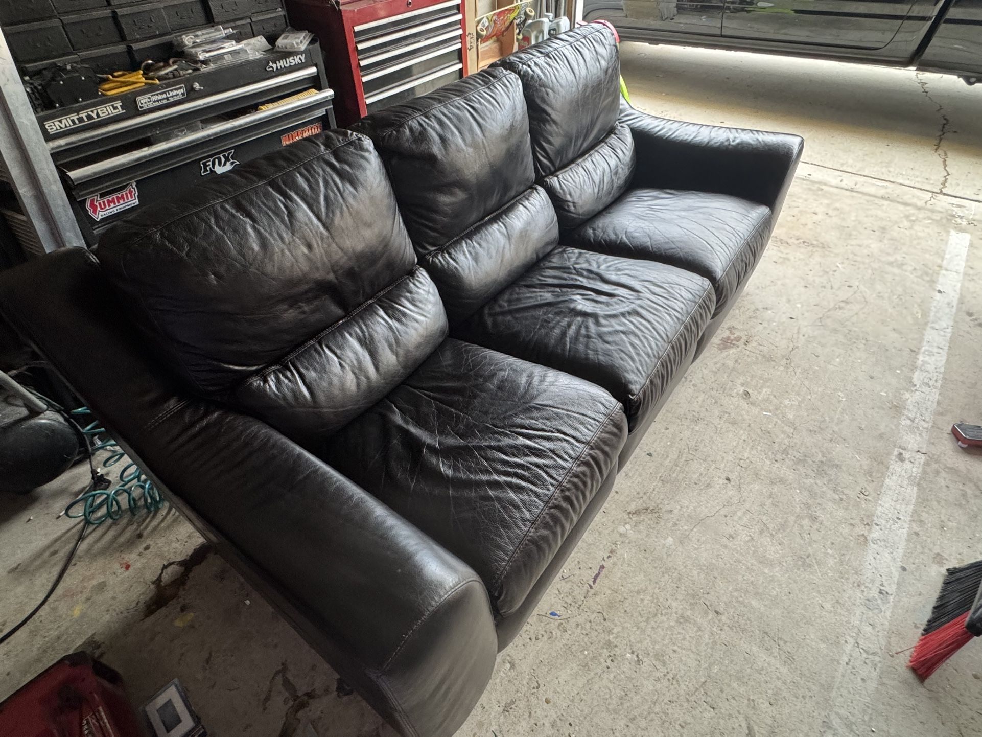 Black Leather Couch Used In Good Condition 150 OBO