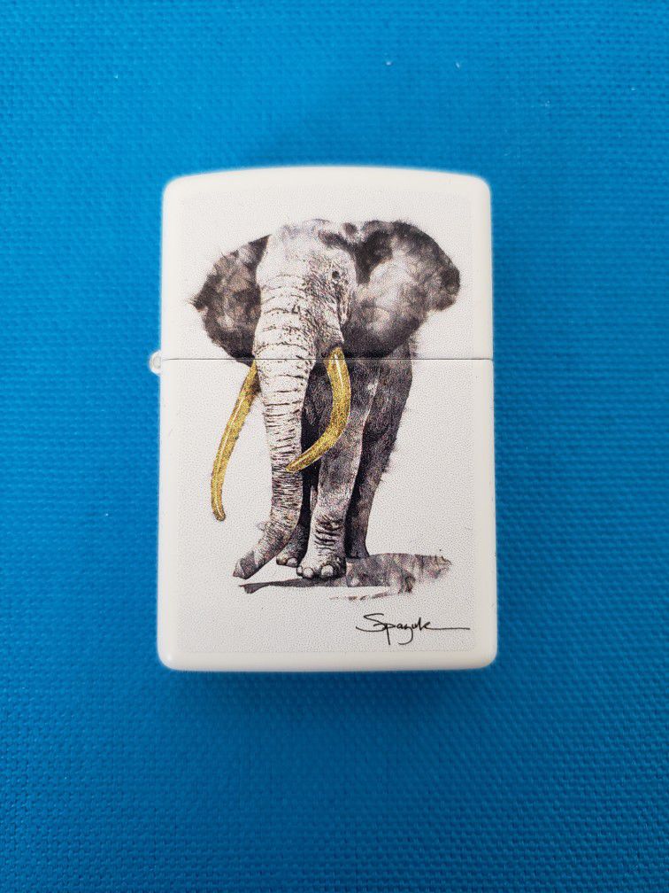 Zippo Spazuk Elephant Design Lighter 