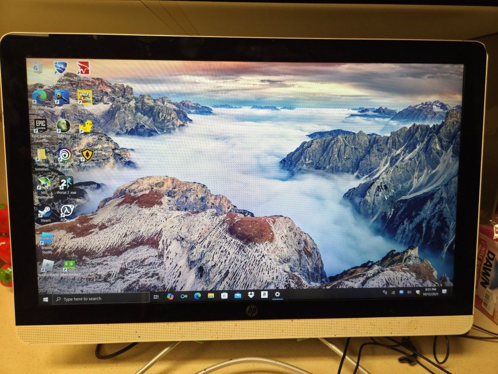 HP All In One PC 1 TB (Keyboard And Mouse Included)