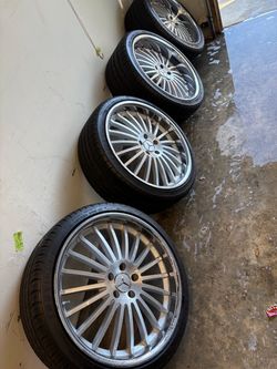20 inch Mercedes staggered wheels