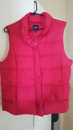 GAP WOMEN'S VEST