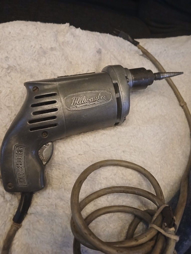 Milwaukee Drill