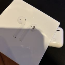 AirPods 2nd generation mag safe with charging case 