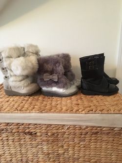 Size 8 cute boots $10 for all 3
