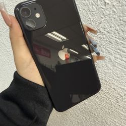 IPHONE 11 64GB UNLOCKED✅
