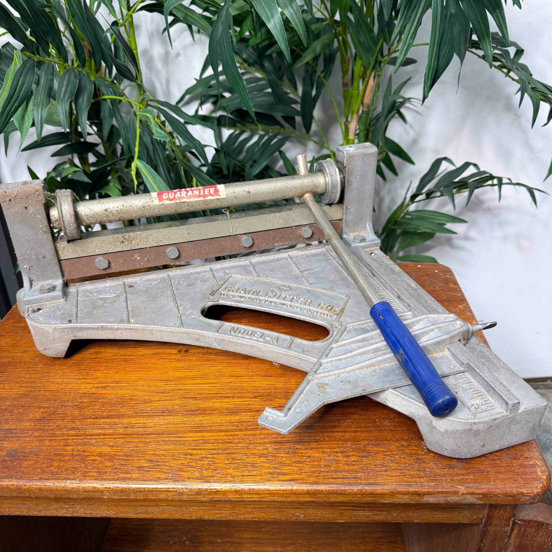 Floor Cutters Vintage Crain Cutter Model A