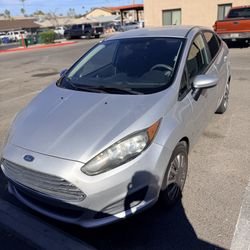 2016 Ford Fiesta