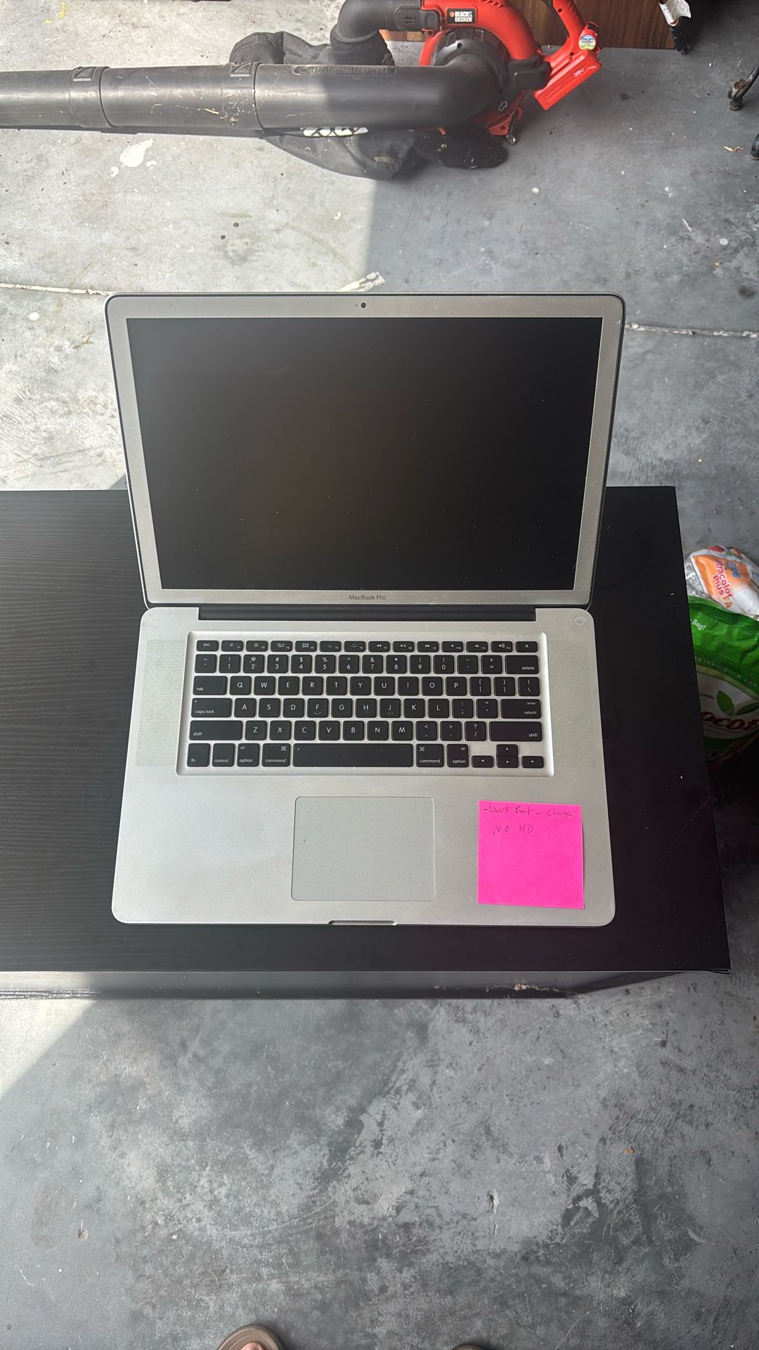 Non Working A1286 15” MacBook Pro