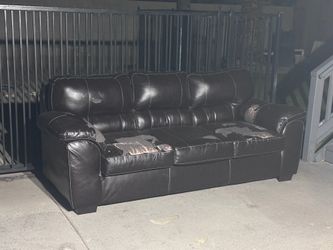 Free Couches