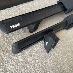 Complete Thule Premium Aero Roof Rack Setup with Surf Pads
