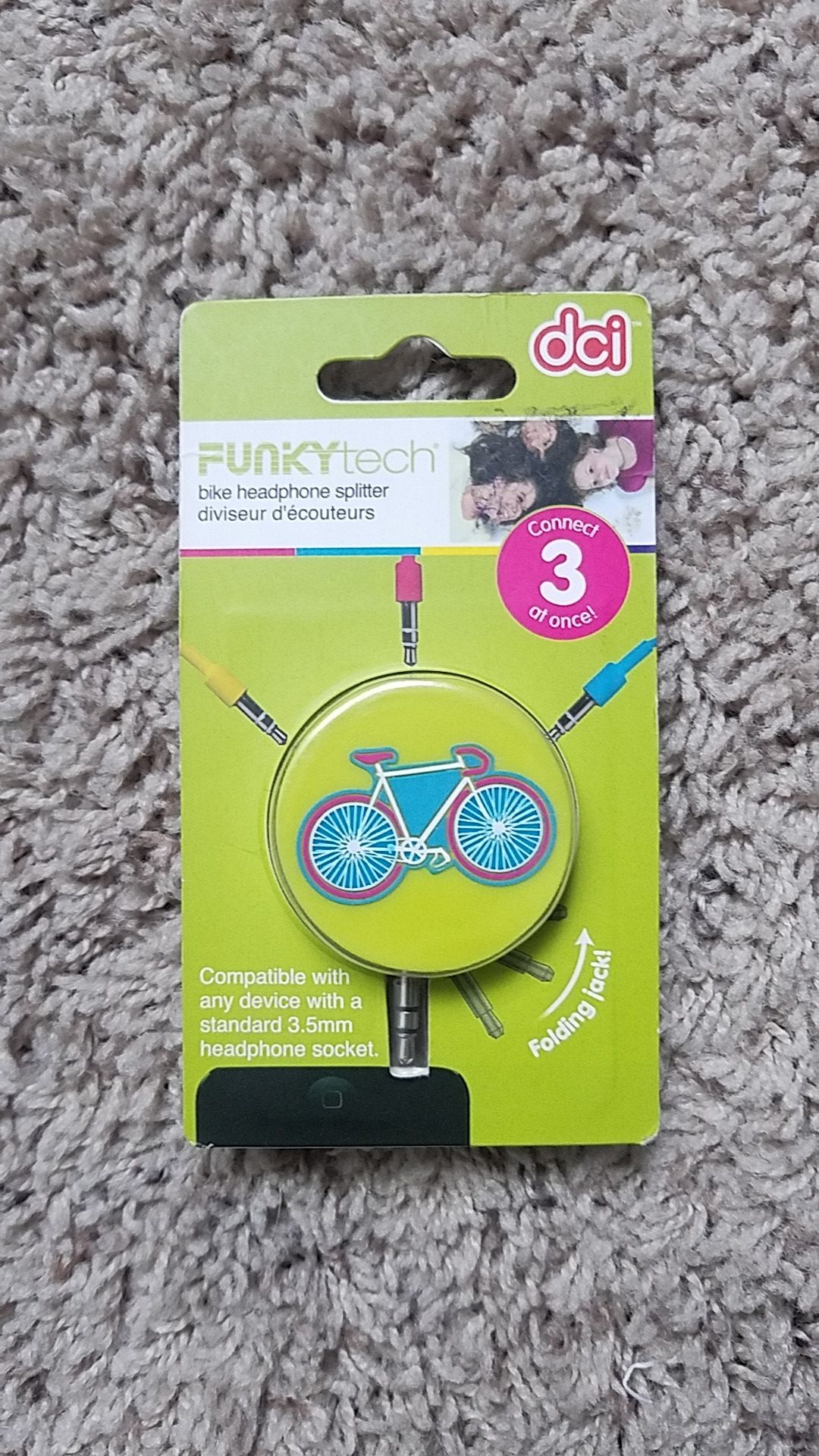 Bike headphone splitter