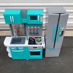 Dolls Kitchen Toy 