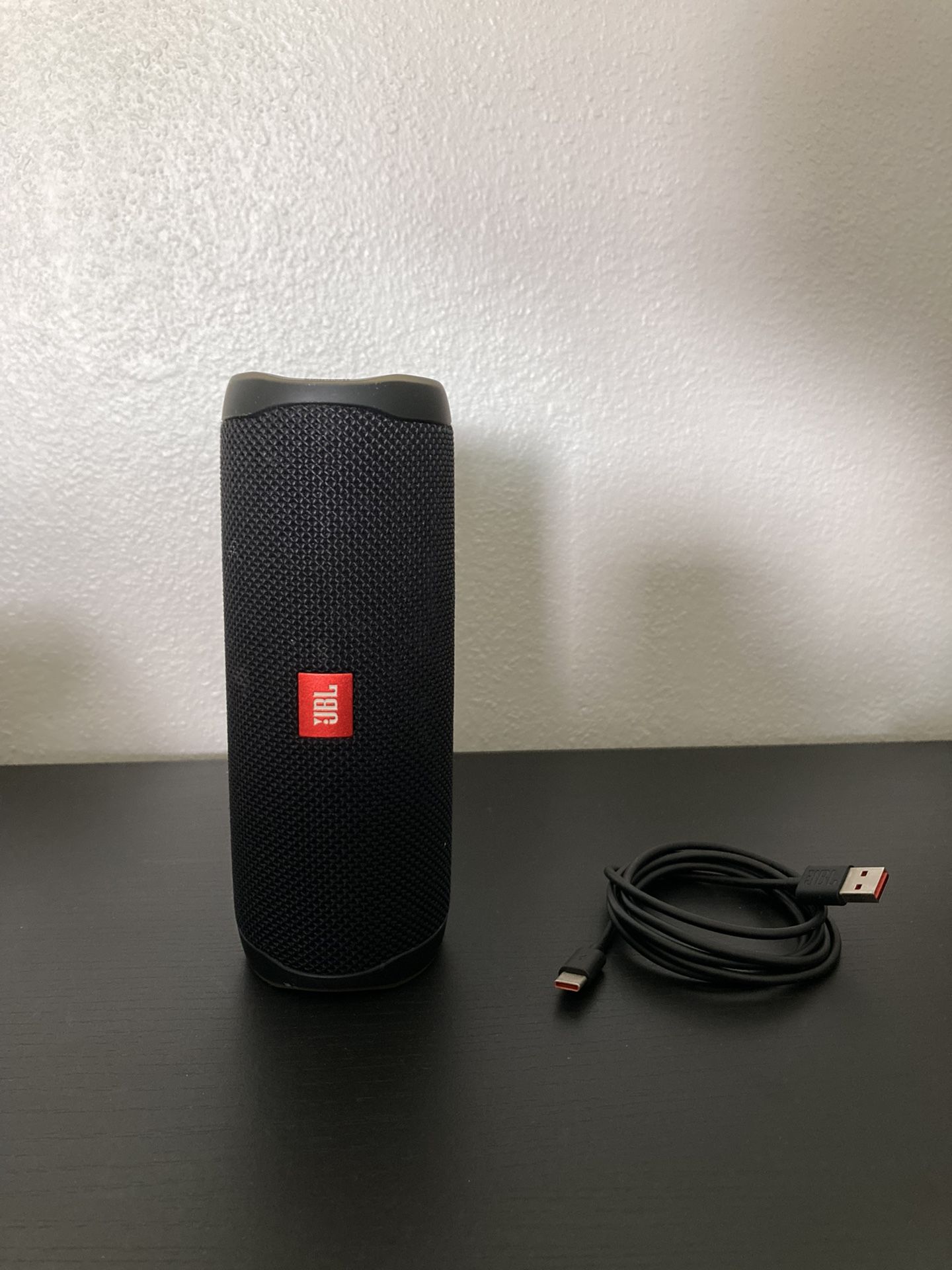 JBL Flip 5
