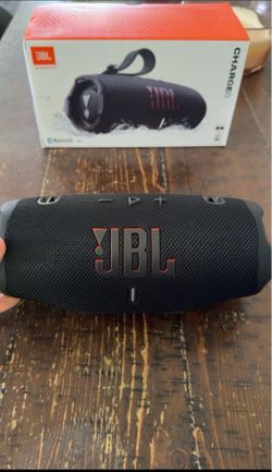 JBL Charge 6