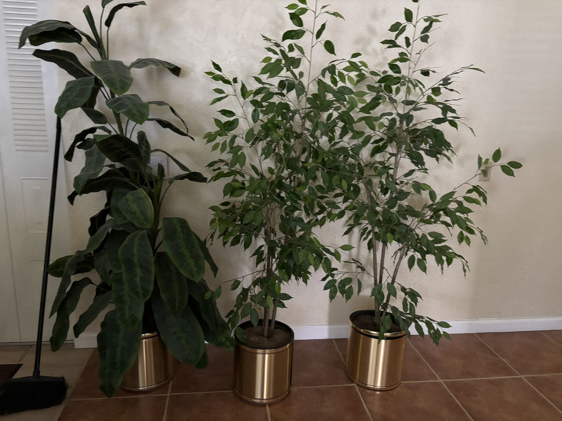 Artificial 6ft Tree For Indoor Decoration 