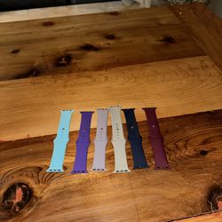 6 Apple Watch Bands 