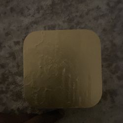 Apple TV iOS 26 gold