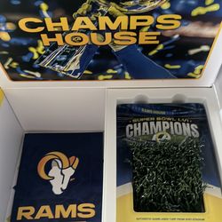 Los Angeles Rams 2022 Season Ticket Holder Gift Box. Super Bowl Sofi Turf