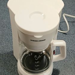Brand New Black Decker 5-Cup Coffeemaker