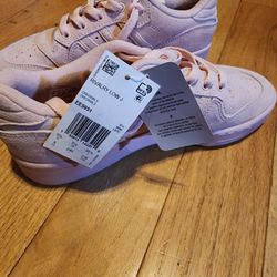 Brand NEW Adidas Rivalry LO Soft Pink Suede