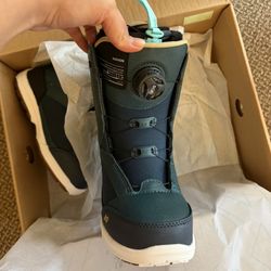 K2 haven snowboard boots Size 5W Or 35/36 UK
