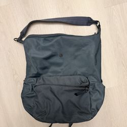 Lululemon Versatile Travel Backpack - Teal