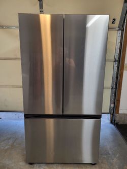 2026 Samsung bespoke smart French door refrigerator (Delivery Available)