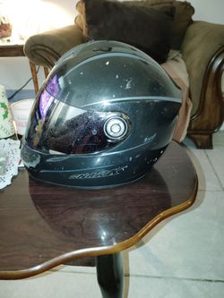 Motorcycle helmet