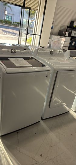 Sole Set Left⚠️Get $850 Off MSRP Samsung 4.5 cu ft Washer w/ Impeller & 7.2 cu ft Gas Dryer ⏳