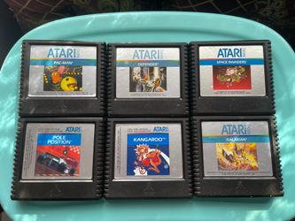Atari 5200 - 14 Cartridge with some cheat code ( Chelmont Center Area )
