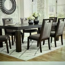 Dining Room Table And 6 Chairs